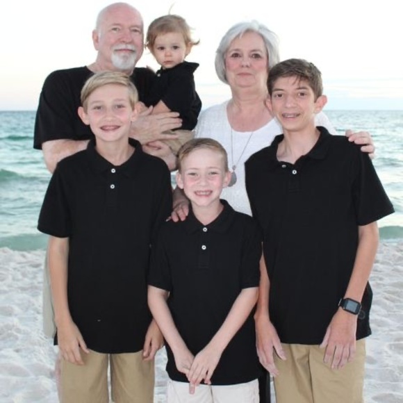 Meet your Posher, Beth - Picture 1 of 1